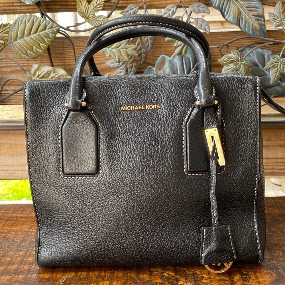 Michael Kors Black Selby Satchel Medium Tote